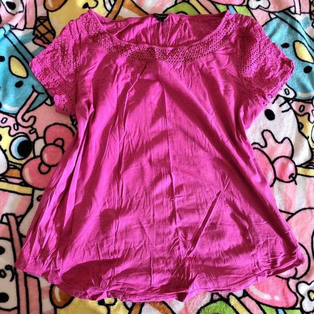 Size Medium Stretchy Cotton Spandex Cute Ann Taylor LOFT Women's Pink  T-Shirt